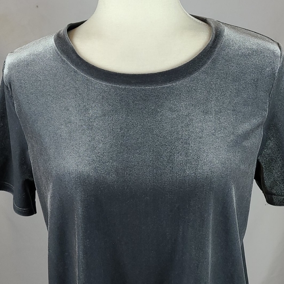 mmm Top - Picture 3 of 13